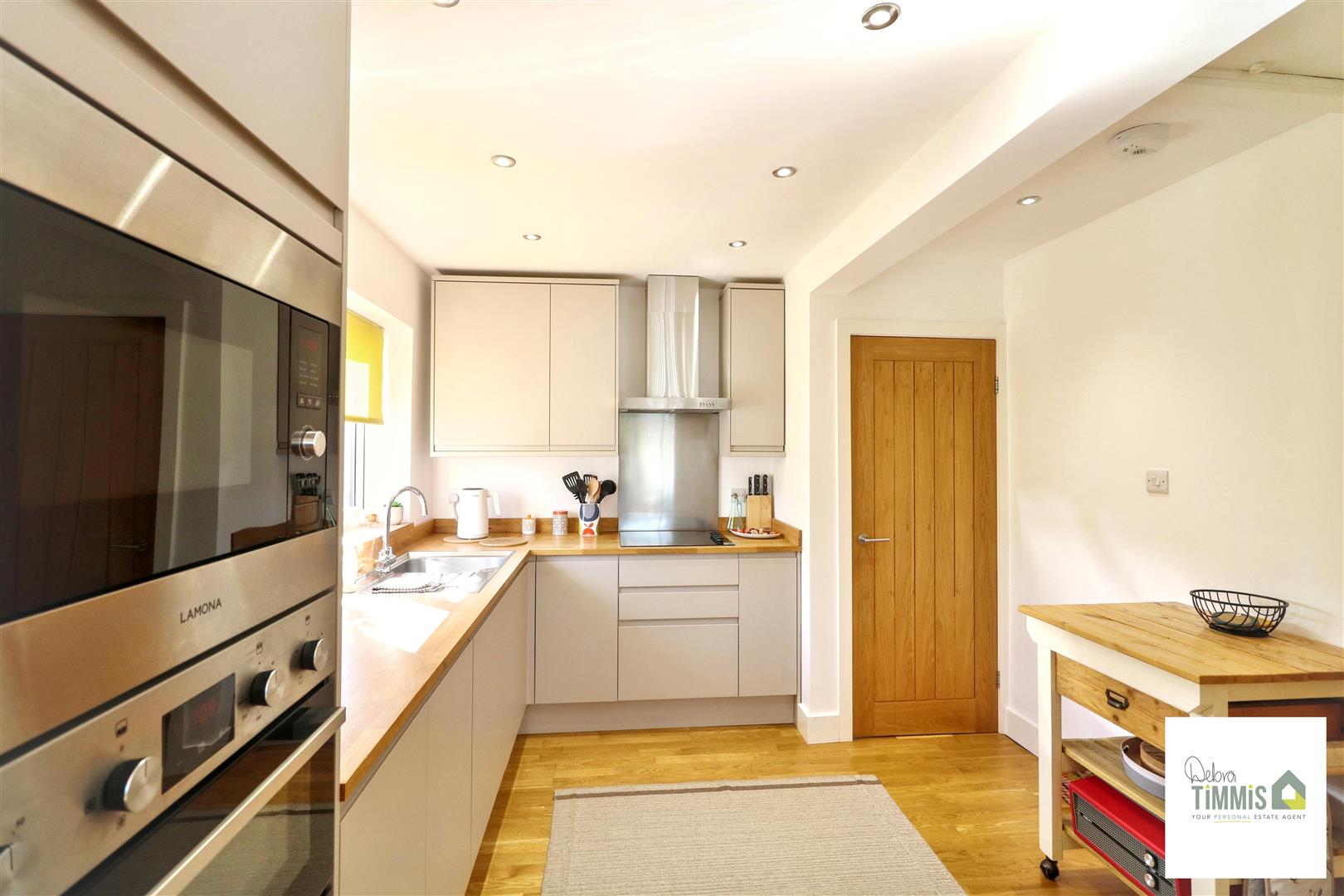 2 bed property in Moss Park Avenue, Stoke-On-Trent